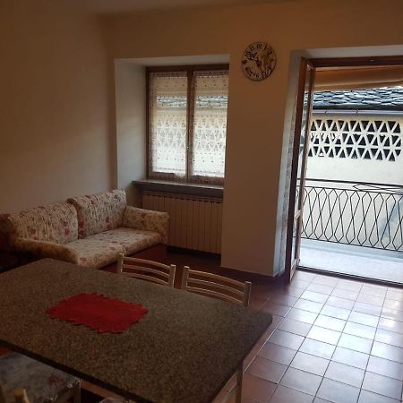 Apartmán Casa Cippilippi Saint-Vincent Exteriér fotografie